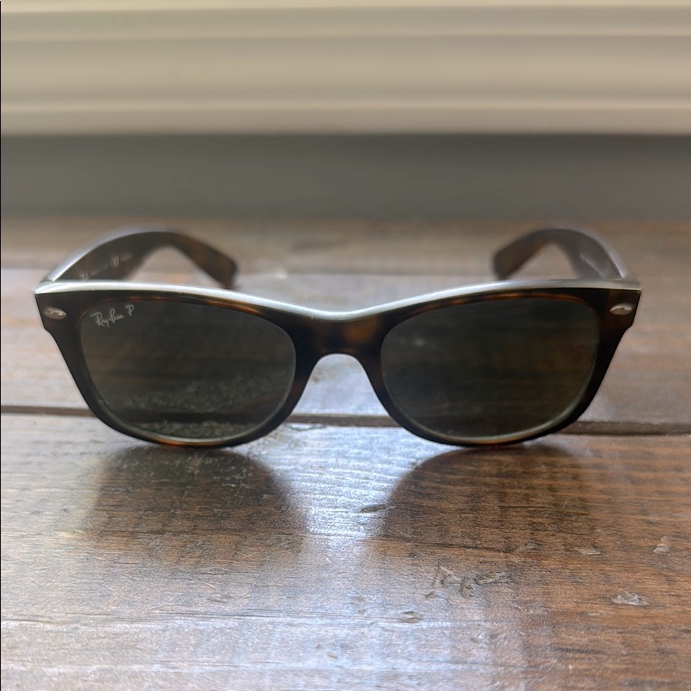 Ray-Ban Brown Wayfarer Sunglasses Classic